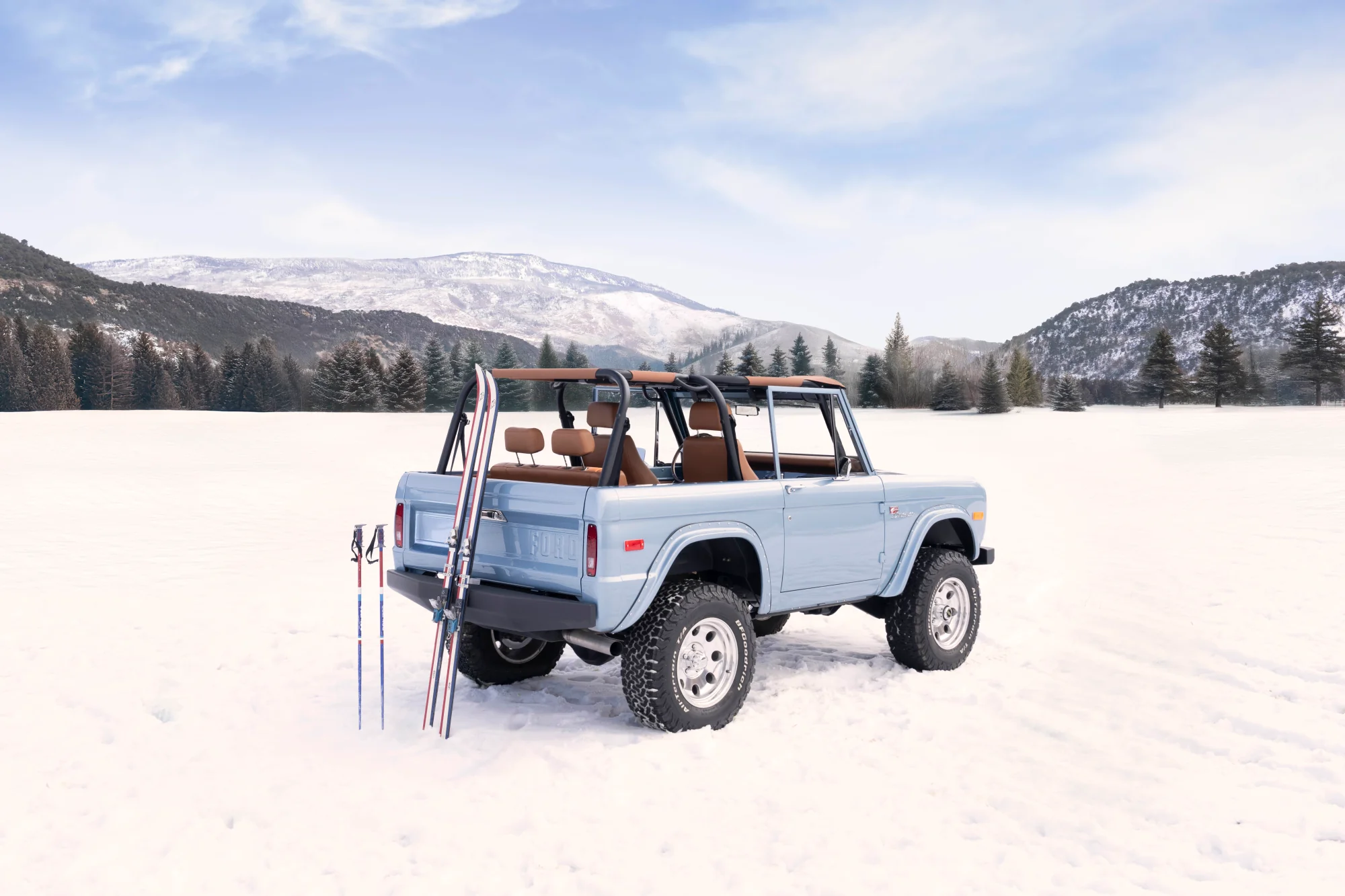 Vintage Ski Bronco, Aspen